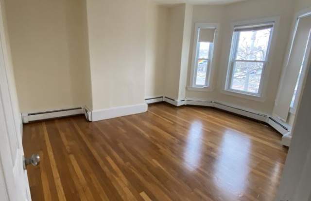 265 Broadway Gallery 4