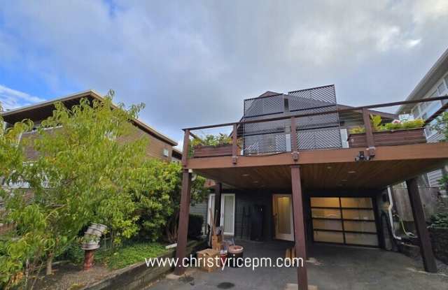 609 13th Ave W Gallery 2