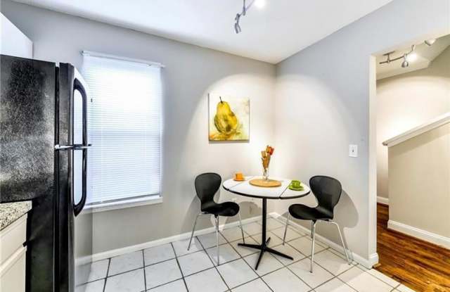 3433 Bayshore Drive Gallery 4