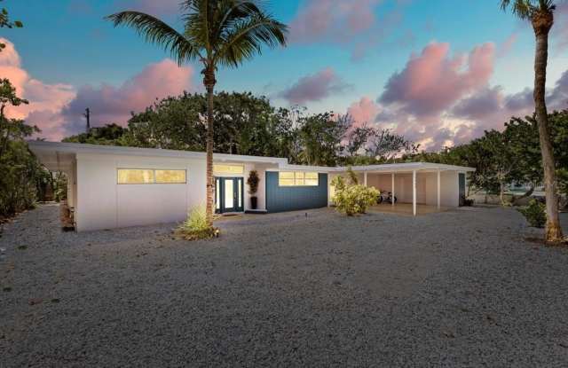 1165 MORNINGSIDE Place Gallery 1