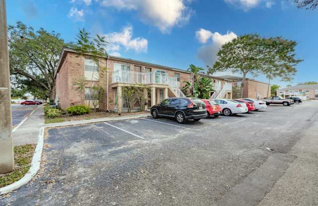 480 Banyon Tree Cir Apt 100 photos photos