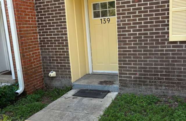 RG-139 Valencia Dr. photos photos