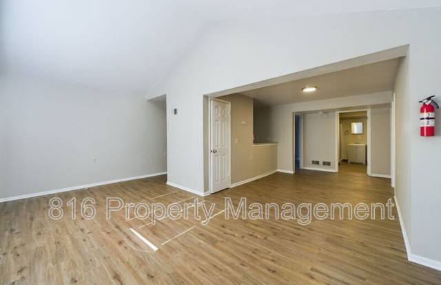 5722 Norton Ave photos photos