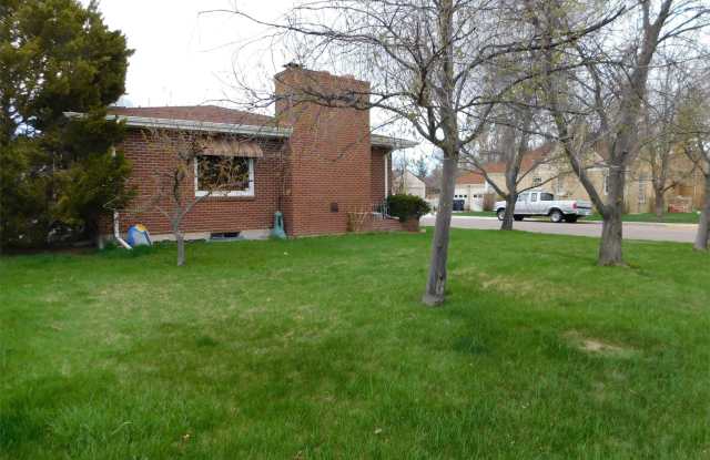 3704 Capitol Avenue Gallery 4