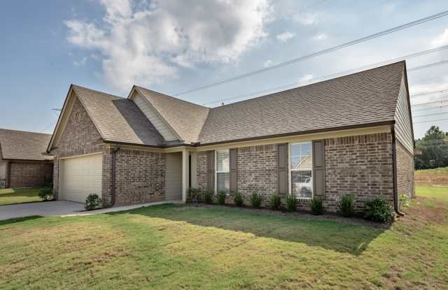 3736 Rasco Hills Dr - 3736 Rasco Hills Dr, Southaven, MS 38671