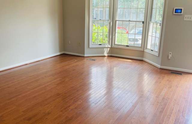4462 REGALWOOD Terrace Gallery 2