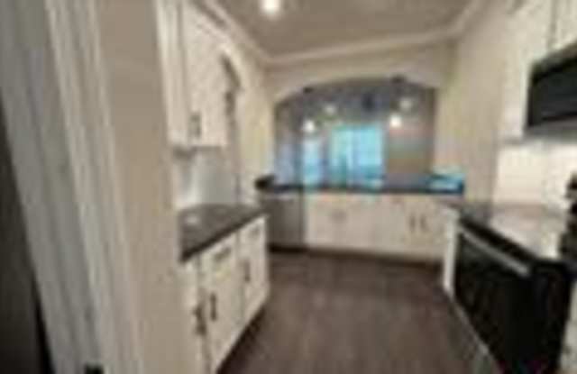 4309 Lennox Court - 55 Gallery 3