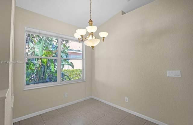 265 W Coral Trace Cir Gallery 3