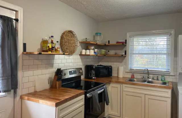 150 Central Drive photos photos