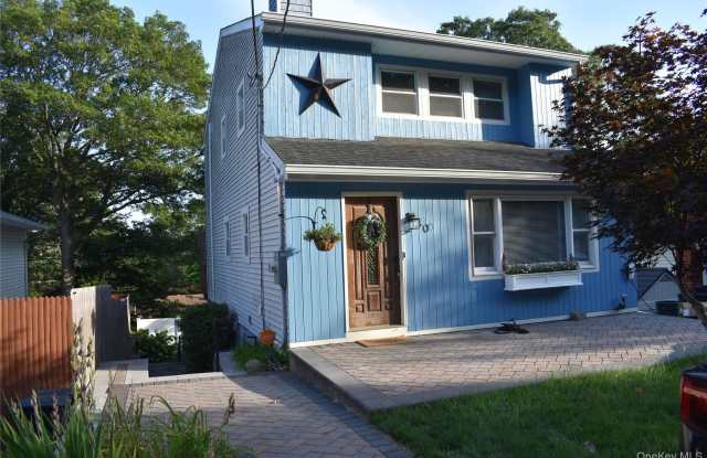 30 Willow Road photos photos