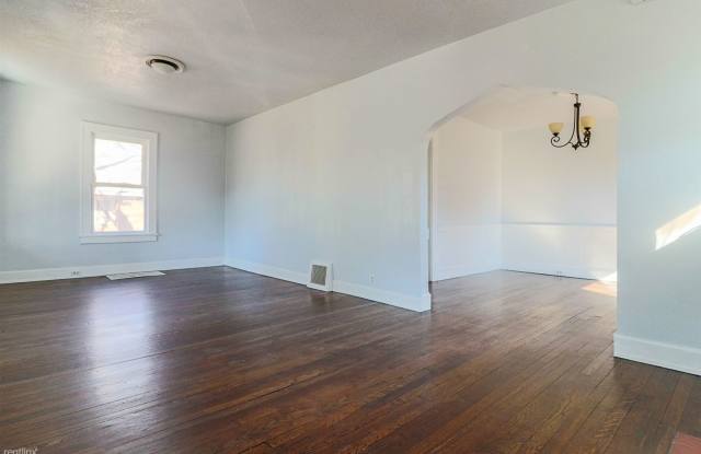 10106 E 11th St S Gallery 2