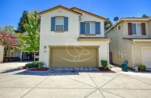 West Roseville, 4 bd 2.5 bth Gallery 3
