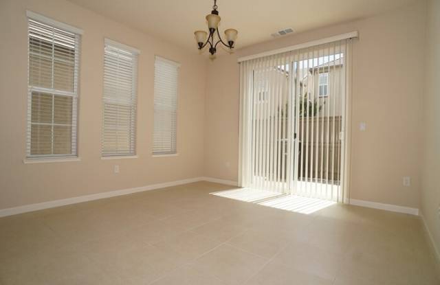 169 Talmont Circle Gallery 3