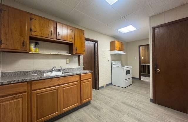 598 Main Street - 3 photos photos