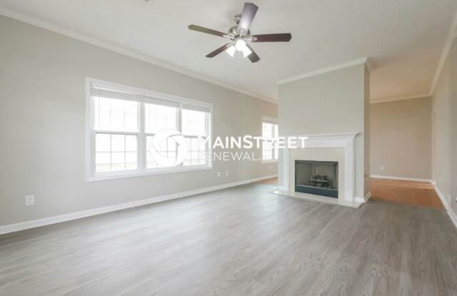 1305 Lafayette Square Gallery 2