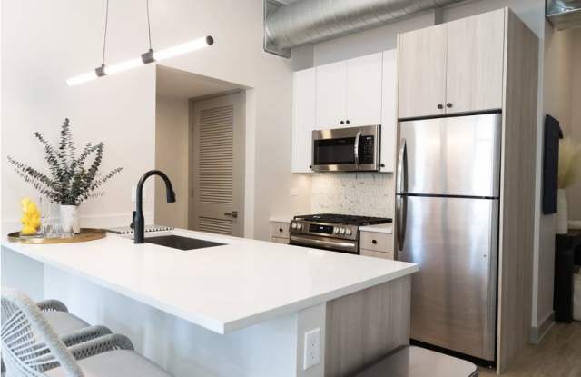 1954 West North Ave. photos photos