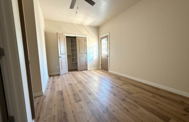 Spacious 3BR/2BA Home Near Cameron University & Fort Sill | $1,380/mo Gallery 3