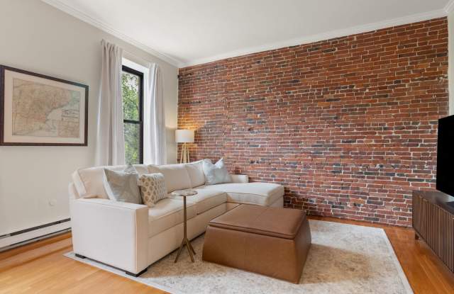 17 Dwight Street Gallery 2
