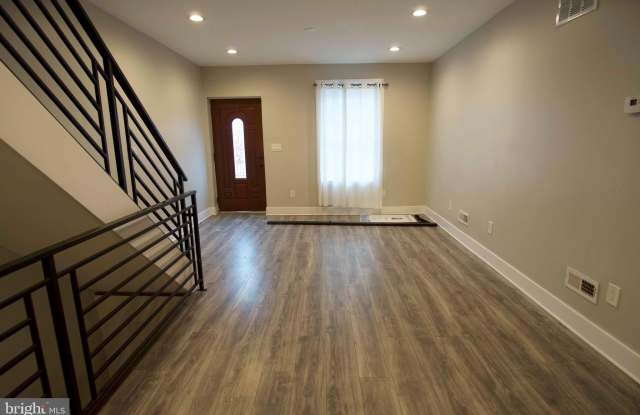 1734 S RINGGOLD Street Gallery 4