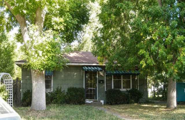 Character-Filled Home with Large Yard & Covered Patio photos photos Character-Filled Home with Large Yard & Covered Patio photos photos
