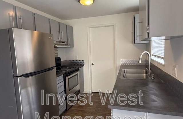 415 NE 104 AVENUE photos photos