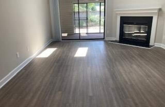 6035 Inland Greens Drive Gallery 1