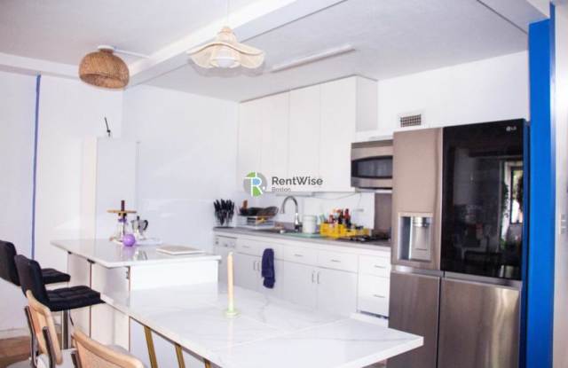 6 Whittier Pl. - 6 Whittier Place, Boston, MA 02114