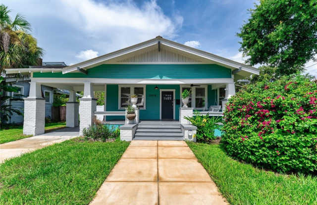 2908 N CENTRAL AVENUE photos photos