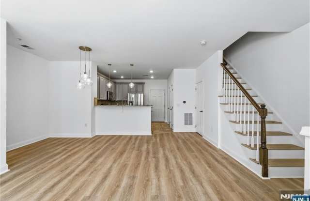 25 Veterans Drive photos photos 25 Veterans Drive photos photos