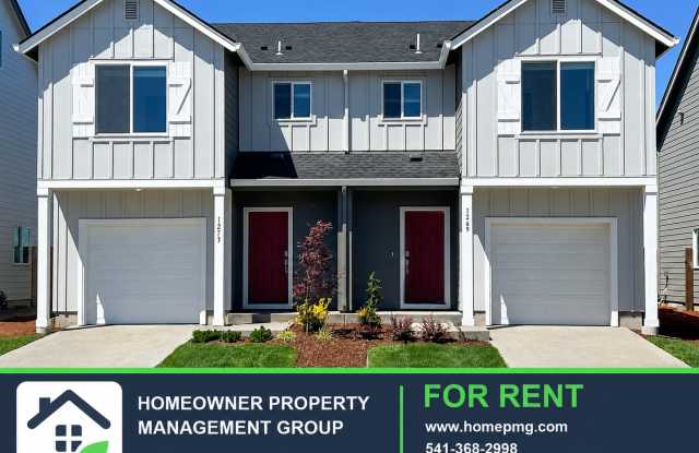 brand new duplex– Modern Design & Attached Garage Gallery 1