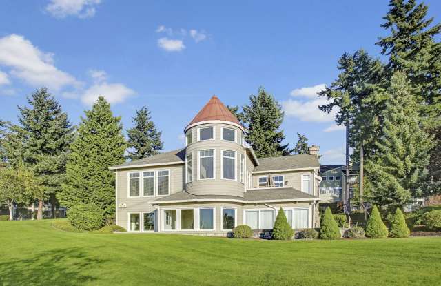 Regency Woods Apartment Homes Gallery 1