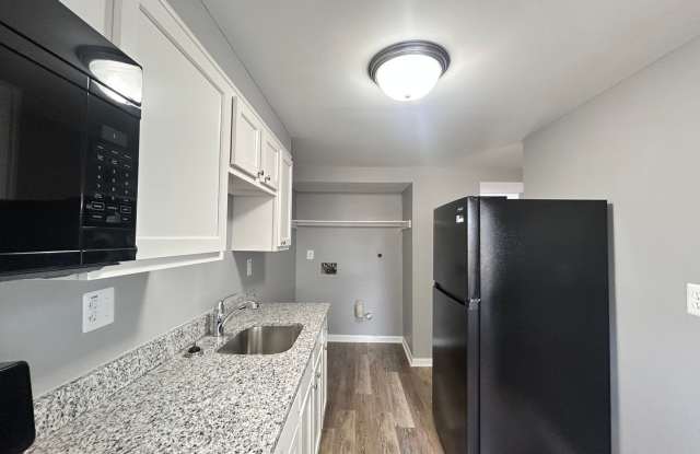 Baltimore - 3 Bedrooms and 1 baths Available! Gallery 3
