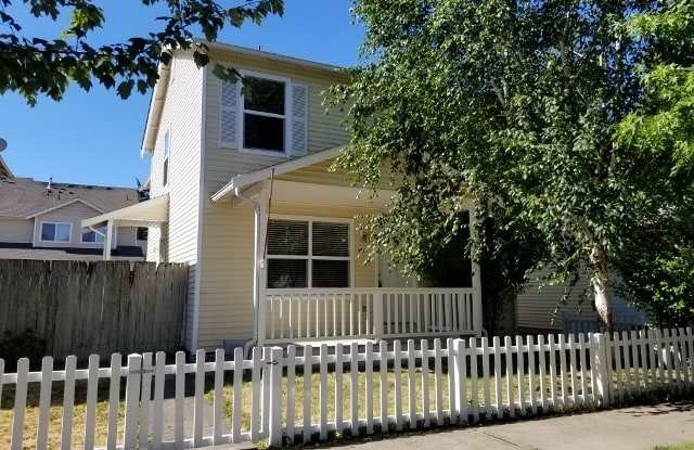 PENDING APPLICATION x2; Open Concept Home - 4819 42nd Lane Southeast, Lacey, WA 98503