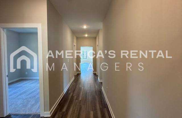 Home for rent in Riverside!!!! Available to View Now!!! Gallery 3