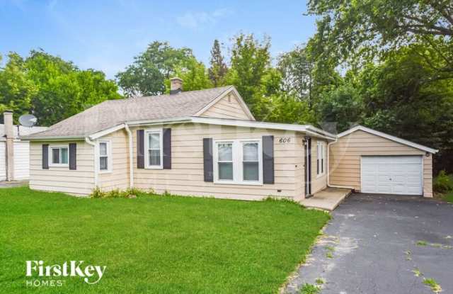 606 Lake Shore Boulevard photos photos