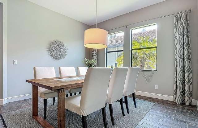 4524 Tamarind Way Gallery 4