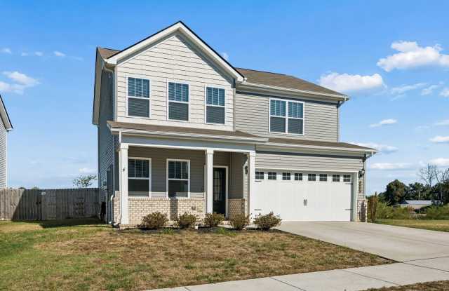 Welcome home to this move-ready gem in the sought-after Sawgrass community! Gallery 1