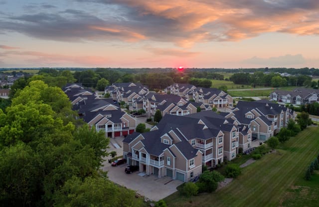 Mansions at Jordan Creek photos photos