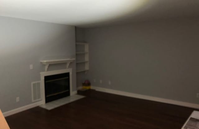 139 Birdwood Ct Gallery 3
