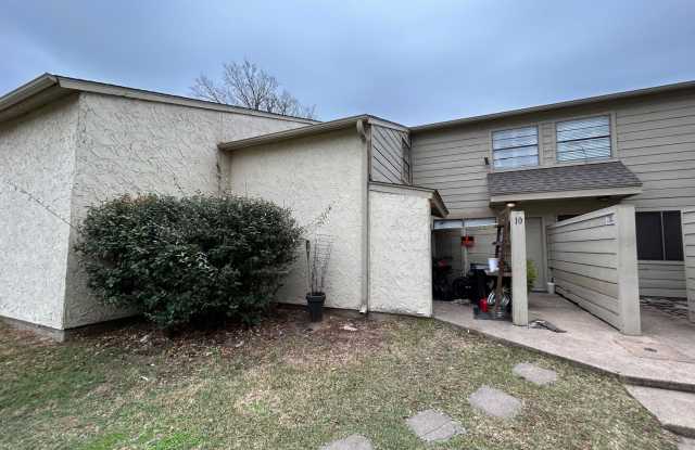 4405 Carter Creek Parkway #9 - 4405 Carter Creek Parkway, Bryan, TX 77802