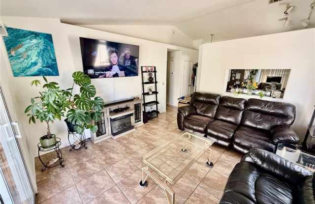 1708 Crystal Chimes Drive Gallery 4