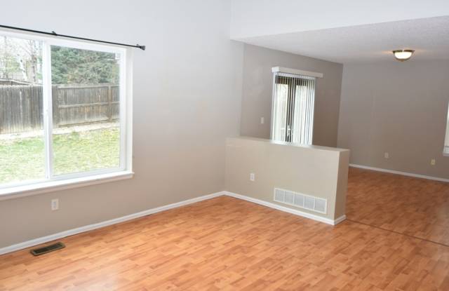 4642 Bittercreek Drive Gallery 4