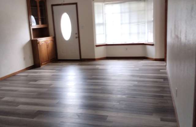 1409 Northwest Logan Avenue Gallery 4