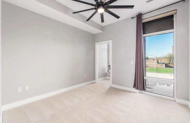 1145 N High St photos photos