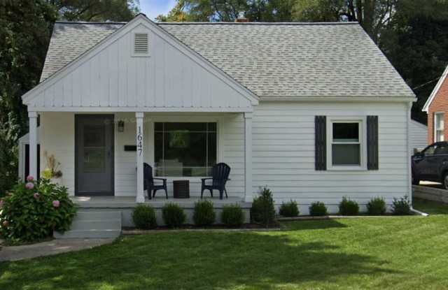 Updated 4-Bedroom Home Near Mulick Park & Gaslight Village photos photos