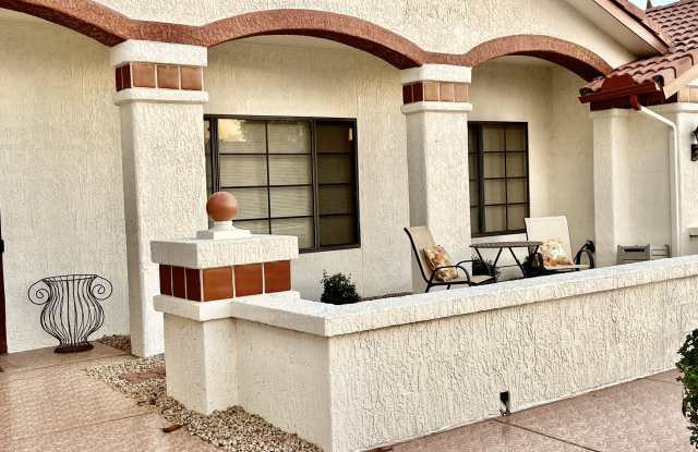 14223 W WHITE ROCK Drive Gallery 2