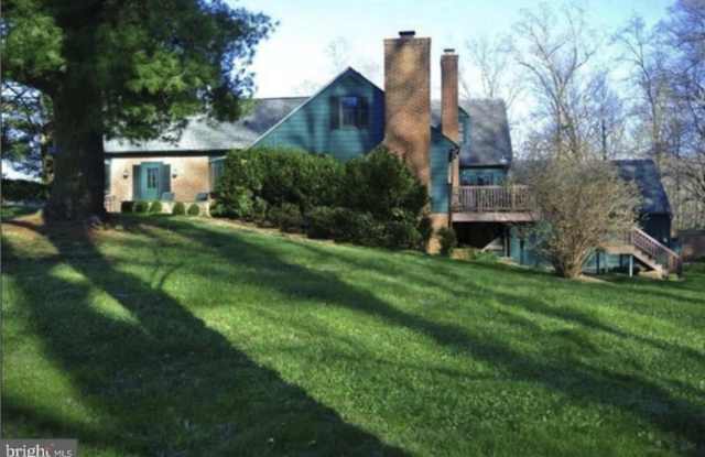 3864 BUTLER ROAD Gallery 2