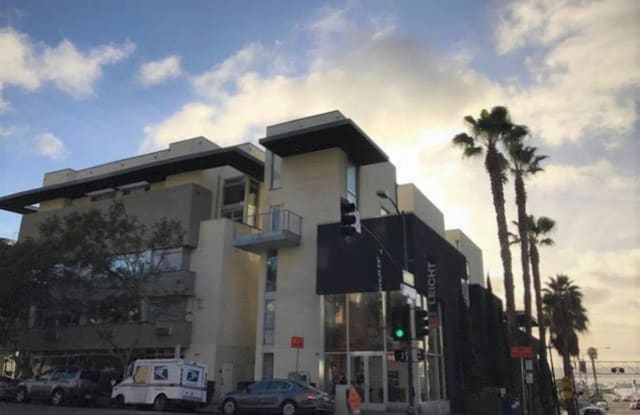 941 W Hawthorn St Unit 8 - 941 West Hawthorn Street, San Diego, CA 92101