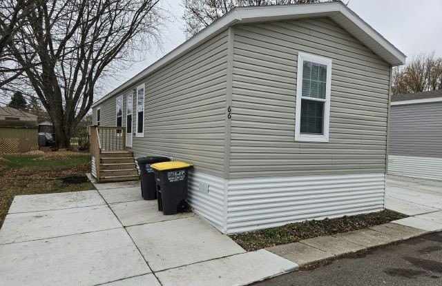 66 Knoll Lane - 66 Knoll Lane, Mankato, MN 56001