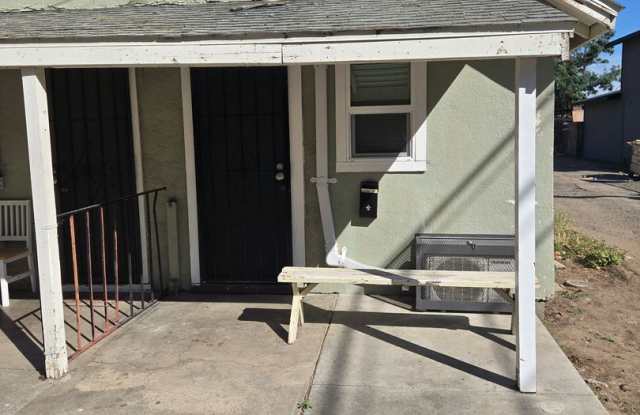 Downtown Modesto Studio for Rent photos photos